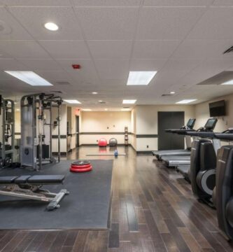 DoubleTree by Hilton Fort Smith City Center - Wyndham Fort Smith (14)