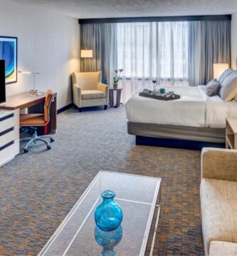 DoubleTree by Hilton Fort Smith City Center - Wyndham Fort Smith (4)